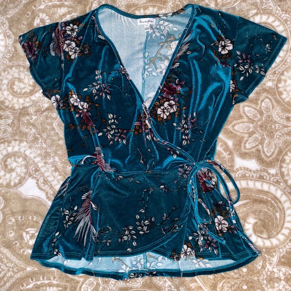 gorgeous Velvet wrap top Small